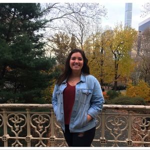 Meet your Posher, Jenna